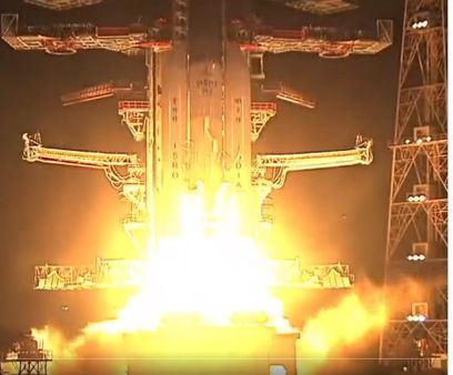 VIDEO: दिवाली से पहले ISRO ने रचा इतिहास, वनवेब के 36 उपग्रहों को लो अर्थ ऑर्बिट में किया लॉन्च, जानें विशेषता
