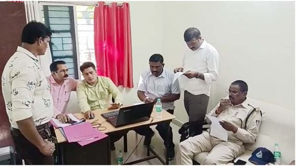 Jabalpur News: लोकायुक्त पुलिस ने पकड़ा घूसखोर सब इंस्पेक्टर, केस रफा-दफा मांगे 10 हजार