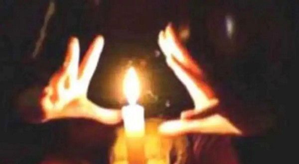 धन की वर्षा कराने का लालच देकर लाखों के गहने हड़प ले जाने वाला तांत्रिक गुजरात में हत्‍थे चढ़ा