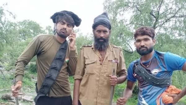 Morena news: सरकारी जमीन पर डकैत की नजर, दहशत फैलाकर कर रहा कब्जा