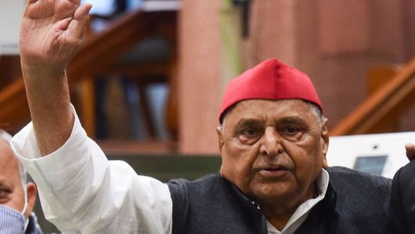 जब मुलायम सिंह यादव ने सुखोई-30 डील के लिए बाजपेयी को अपने दफ्तर बुला लिया था...