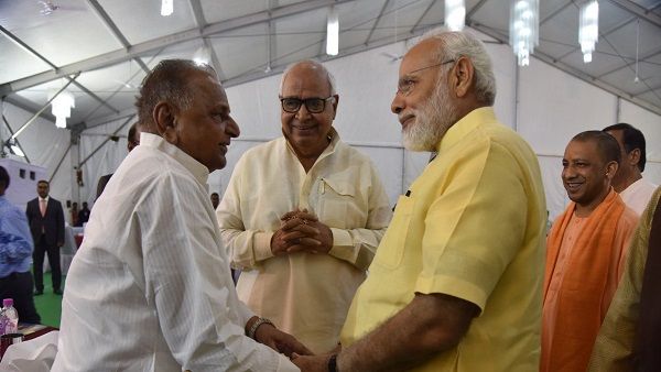Mulayam Singh Yadav के निधन पर पीएम मोदी समेत इन नेताओं ने जताया दुख