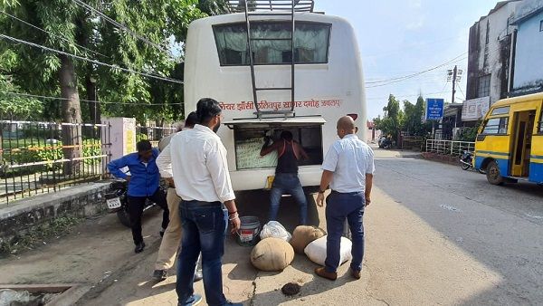 MP: बसों के लॉकर में छुपाकर ग्वालियर-चम्बल से सागर लाया जा रहा नकली मावा, धरपकड़ शुरु