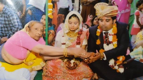 Neetu Kinnar : कोख से एक भी बेटी नहीं जन्‍मी पर 100 बेटियों की 'मां' हैं नीतू, 1 Cr. खर्च करके करवाई शादी