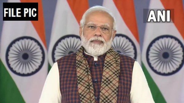 Gujarati New Year पर PM मोदी और अमित शाह ने दी बधाई, कहा- गुजरात हमेश ऊंचाइयों को छूए