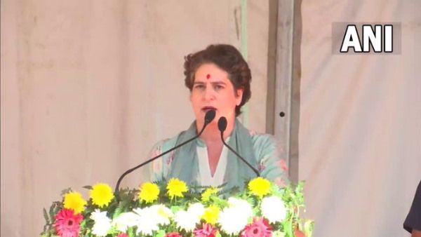 'Congress की सरकार बनने के 10 दिन के अंदर बहाल होगी पुरानी पेंशन', हिमाचल में Priyanka gandhi का वादा