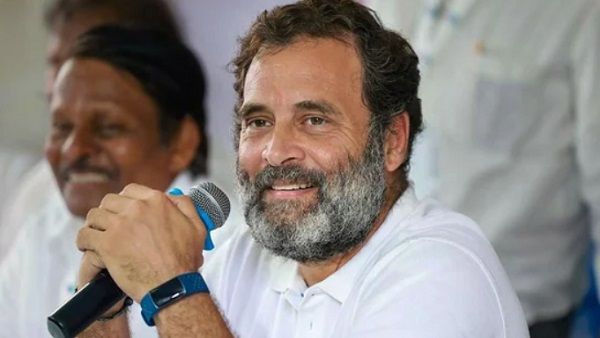 'खड़गे जी से पूछिए', नतीजों से पहले राहुल गांधी ने कैसे बताया अध्यक्ष का नाम, अब कांग्रेस ने दी सफाई