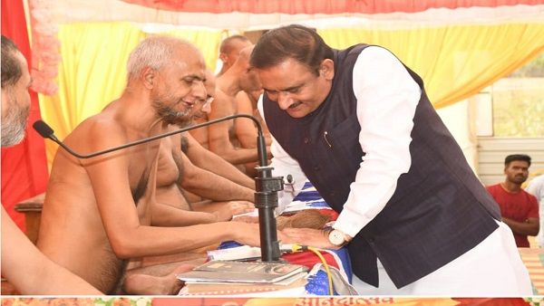 MP के मंत्री ने आचार्य विद्यासागर को बताया दुर्लभ संत, कहा भारत रत्न की उपाधि मिलना चाहिए