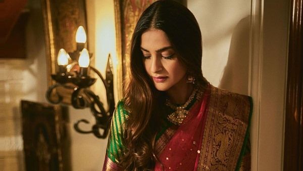 आखिर Anand Ahuja की किस बात की वजह से Sonam Kapoor ने नहीं रखा कभी करवा चौथ? बोलीं- 'मेरे पति इस व्रत को...'