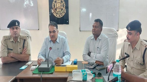 Exposure : साली के एकतरफा प्रेम में जीजा पागल, खंजर घौंपकर पति को लगा दिया ठिकाने