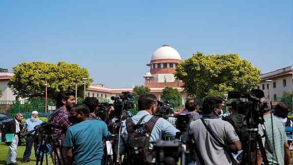 Two-finger Test:सुप्रीम कोर्ट ने टू-फिंगर टेस्ट पर लगाया प्रतिबंध, उल्लंघन करने वालों को दी ये चेतावनी