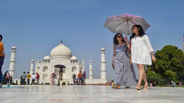 ताजमहल के 22 बंद कमरों को खोलने की मांग वाली याचिका खारिज, जानिए सुप्रीम कोर्ट ने क्या कहा