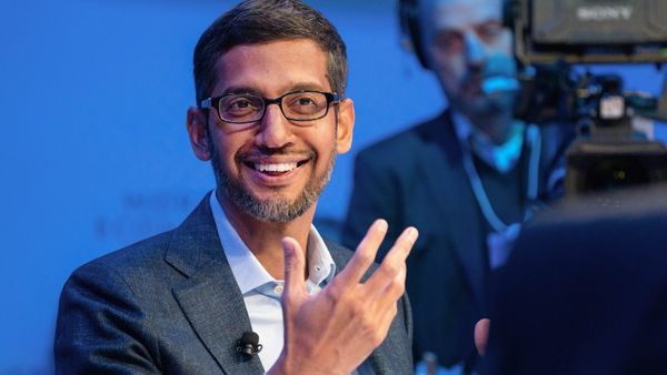 Google CEO सुंदर पिचाई ने दिवाली पर पाकिस्तान के लिए मजे, ट्वीट से ट्रोल्स की कर दी बोलती बंद