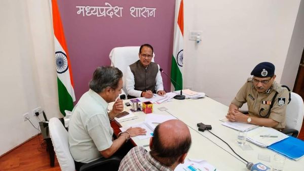 MP के आदिवासी जिलों में नामांतरण बंटवारा के लिए चलेगा विशेष अभियान : सीएम शिवराज