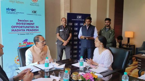 Shivraj Singh Chauhan : पुणे में निवेशकों से बोले CM शिवराज- हमारे गेहूं, चावल और दाल दुनिया में मचा रहे धूम