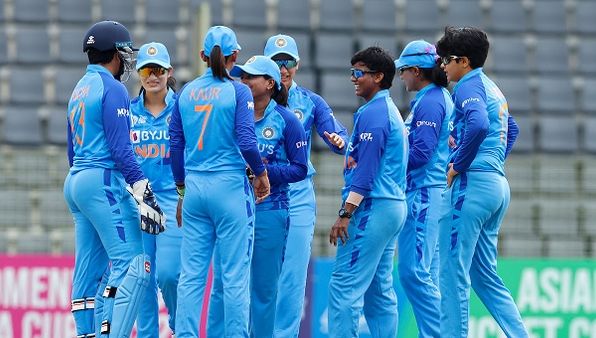 Women Asia Cup 2022: थाइलैंड को 74 रनों से हराकर फाइनल में पहुंची टीम इंडिया