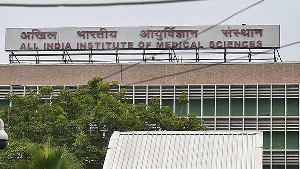 AIIMS Delhi: दिल्ली एम्स का सर्वर छठें दिन भी खराब, अधिकारियों का हैकर्स की फिरौती की बात से इनकार