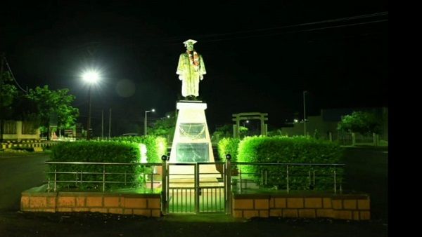 Central University को नहीं मिला परीक्षा नियंत्रक, नीति आयोग के अधिकारी रहे रंजन होंगे रजिस्ट्रार