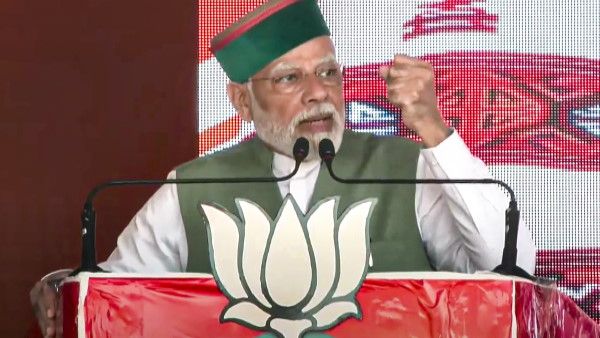 Himachal Election 2022: पीएम मोदी बोले- कांग्रेस की हमेशा घुमाओ, लटकाओ, भटकाओ की नीति रही