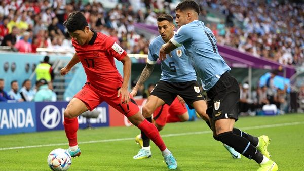 FIFA World Cup: स्विट्जरलैंड ने कैमरून को 1-0 से हराया, कोरिया-उरुग्वे का मैच ड्रॉ पर खत्म