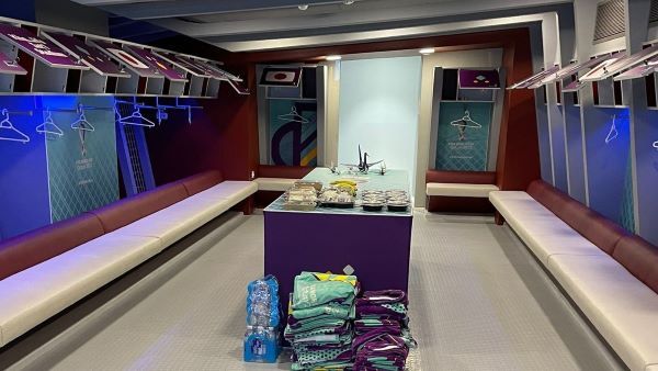 जापान की टीम ने जीता दिल, जर्मनी को हराने के बाद ड्रेसिंग रूम किया साफ