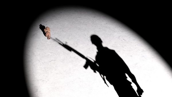 Bengal: लड़के ने प्रेमिका का गला काटा, फिर फेसबुक पर लाइव आकर किया सुसाइड