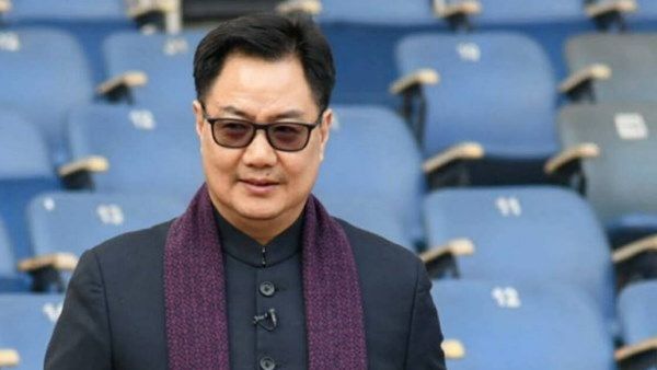 Collegium System: किरेन रिजिजू ने फिर कॉलेजियम सिस्टम के खिलाफ मोर्चा खोला, आखिर क्या है पूरा विवाद?