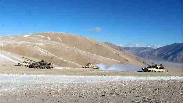 लद्दाख से अरुणाचल तक रडार कवरेज को अपग्रेड करने में जुटी IAF,चीन की हरकतों पर नजर