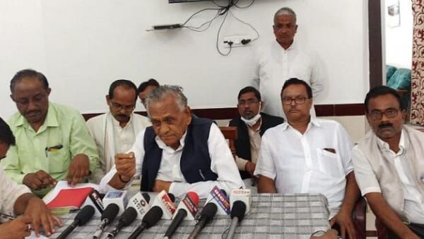 Rewa news : कांग्रेस राज्यसभा सांसद का विवादित बयान, बोले- सावरकर अंग्रेजों की करते थे चापलूसी