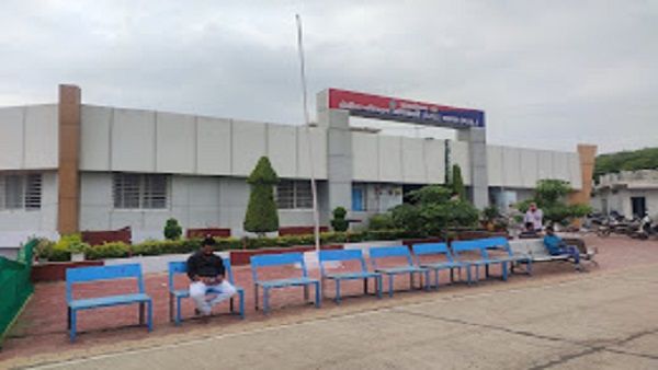 RTO: पैनिक बटन के नाम पर वाहन चालकों से ठगी, 6 हजार का बॉक्स 15 हजार का दे रहे वेंडर