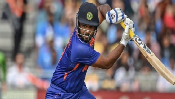Sanju Samson: 'क्या खता हुई?' ... 2015 में डेब्यू करने वाले सैमसन क्यों है उपेक्षा के शिकार?