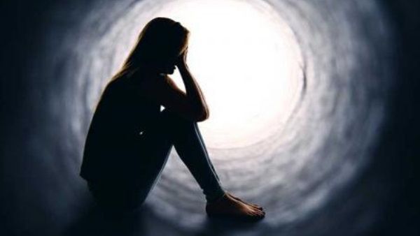 Drug addict पत्नी अनजान लोगों के साथ गुजारती थी रात, पति ने तीन हिस्सों में काट दिया शरीर