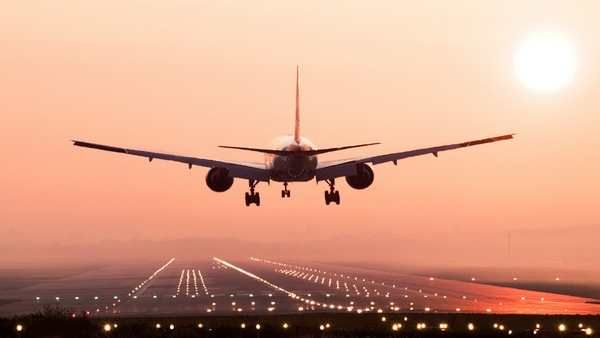 DGCA फ्लाइट ट्रेनिंग कराने वाले संगठनों की निगरानी बढ़ाएगा, सर्कुलर जारी