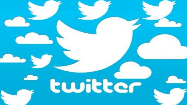 Twitter ने छिड़का जख्मों पर नमक, पहले शख्स को नौकरी से निकाला, और अब भेजा एनिवर्सरी गिफ्ट