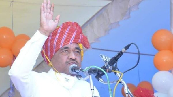 MP Latest News : सरकारी जमीन खरीदने के विवाद में आए मध्यप्रदेश सरकार के राज्यमंत्री रामखेलावन पटेल