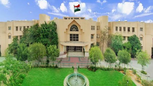 E-Tender Scam : ई-टेंडर घोटाले के 6 आरोपियों को जिला अदालत ने किया बरी,सरकारी पक्ष साबित नहीं कर पाया कोई आरोप