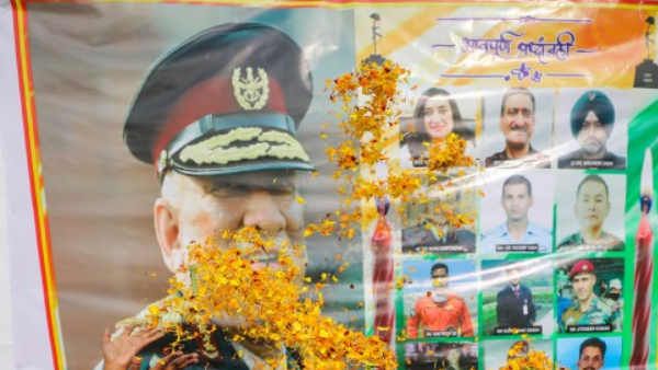 अपने पहले CDS बिपिन रावत को नम आंखों से याद कर रहा है देश, पेमा खांडू बोले- आप हमेशा प्रेरणादायी रहेंगे