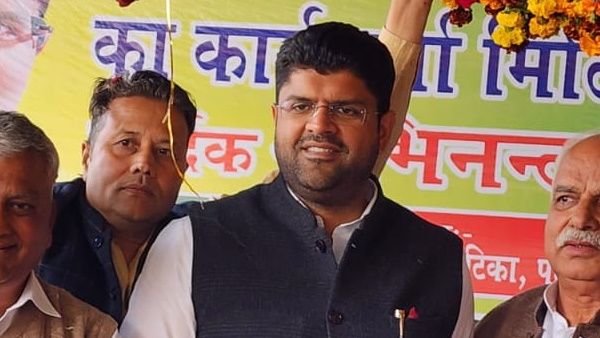 खिलाड़ियों की चोट के इलाज के लिए बनाएंगे नीति, मनरेगा से स्टेडियमों की होगी देखभाल: दुष्यंत चौटाला