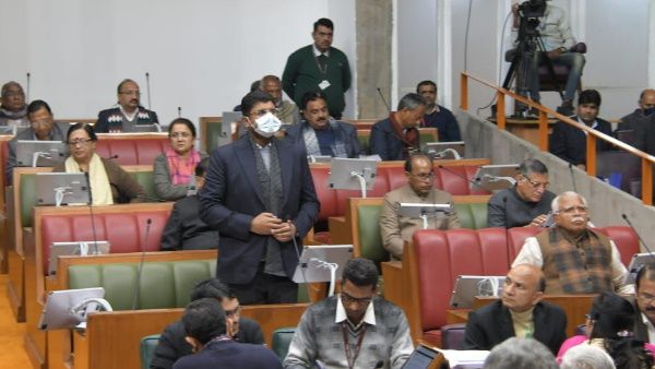 'भगवा' रंग में रंगी नज़र आई हरियाणा विधानसभा...सदन के कॉरपेट से लेकर ग्रिल का रंग भी भगवा