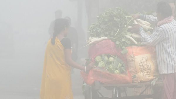 Weather: उफ्फ, बहुत ठंड है... राजस्थान में पारा पहुंचा माइनस में, असम में बर्फबारी, जानिए बाकी राज्यों का हाल
