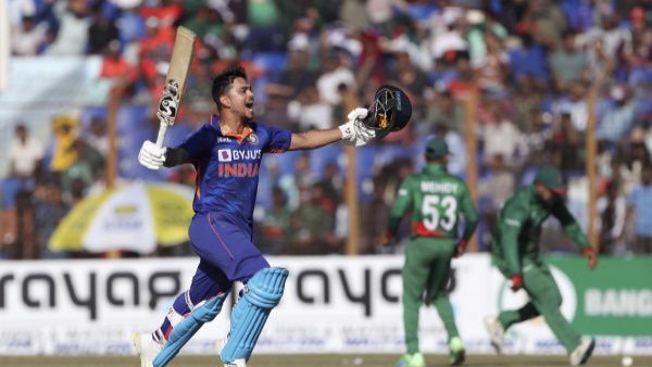 Double Century in ODI: ईशान किशन के अलावा इन 6 बल्लेबाजों ने वनडे में लगाया है दोहरा शतक, सभी हैं ओपनर्स