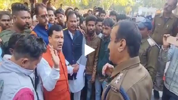 Guna: ‘सुन लो अब इन नेताजी को.. दो घंटे में पूरी तहसील में आग लगवा देंगे’, गुना के विहिप नेता के विवादित बोल