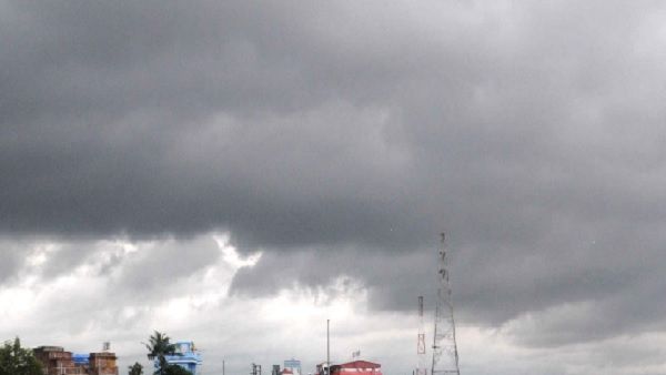 Cyclone Mandous Updates: तमिलनाडु को बारिश से राहत नहीं, स्कूल-कॉलेज बंद, बेंगलुरु में आज भी मौसम काफी खराब