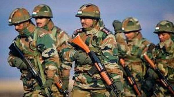 Indian Army Issues Advisory: सैनिकों के लिए कोरोना को लेकर गाइडलाइंस जारी, 5 प्वाइंट में पढ़ें डिटेल्स
