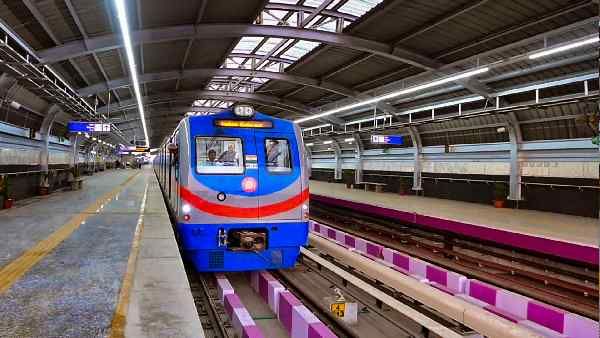 कोलकाता मेट्रो: पीएम मोदी शुक्रवार को करेंगे उद्घाटन, पर्पल लाइन की पूरी डिटेल देखिए