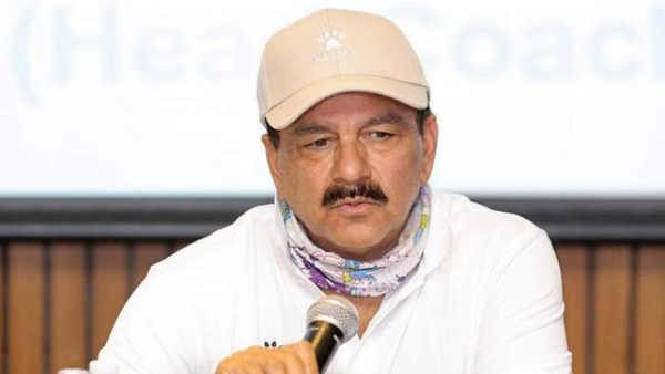 पूर्व भारतीय खिलाड़ी मनोज प्रभाकर ने नेपाल क्रिकेट टीम के कोच पद से दिया इस्तीफा, जून में संभाला था पद