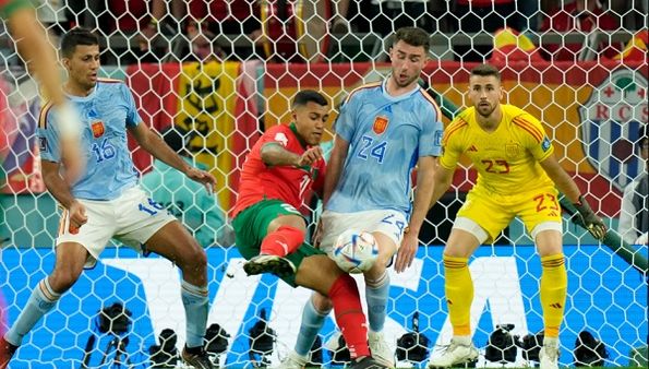 मोरक्को पहली बार क्वार्टर फाइनल में पहुंचा, रामोस की हैट्रिक ने पुर्तगाल को भी दिया अंतिम-8 का टिकट