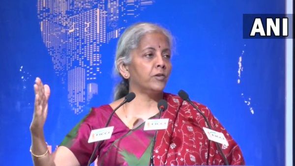 FICCI Annual Convention: 2030 में भारत में होंगे 140 मिलियन मध्यम आय वाले परिवार: निर्मला सीतारमण