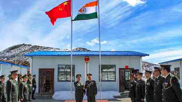 India China Faceoff : Doklam में 'दबंगई' की ताक में ड्रैगन, चीनी चालबाजी का सेटेलाइट तस्वीरों से पर्दाफाश !