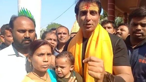 Video : Sonu Sood की दरियादिली, मासूम के लिए 16 करोड़ के इंजेक्शन की व्यव्स्था करने की अपील